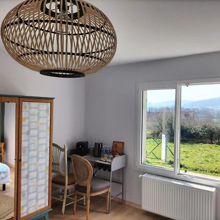 Agreable Chambre Meublee, Vue Sur La Vallee De L'Auxois Villy-en-Auxois Exterior photo