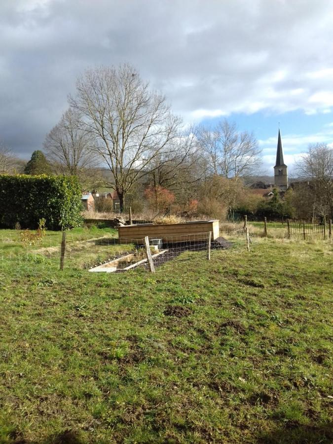 Agreable Chambre Meublee, Vue Sur La Vallee De L'Auxois Villy-en-Auxois Exterior photo